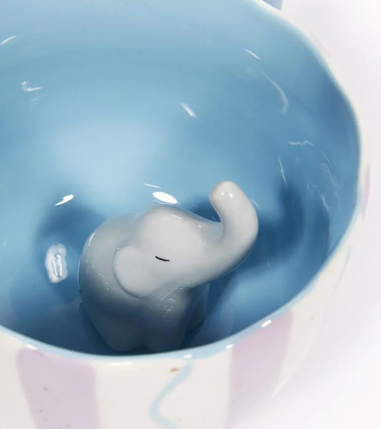 Mug animal caché